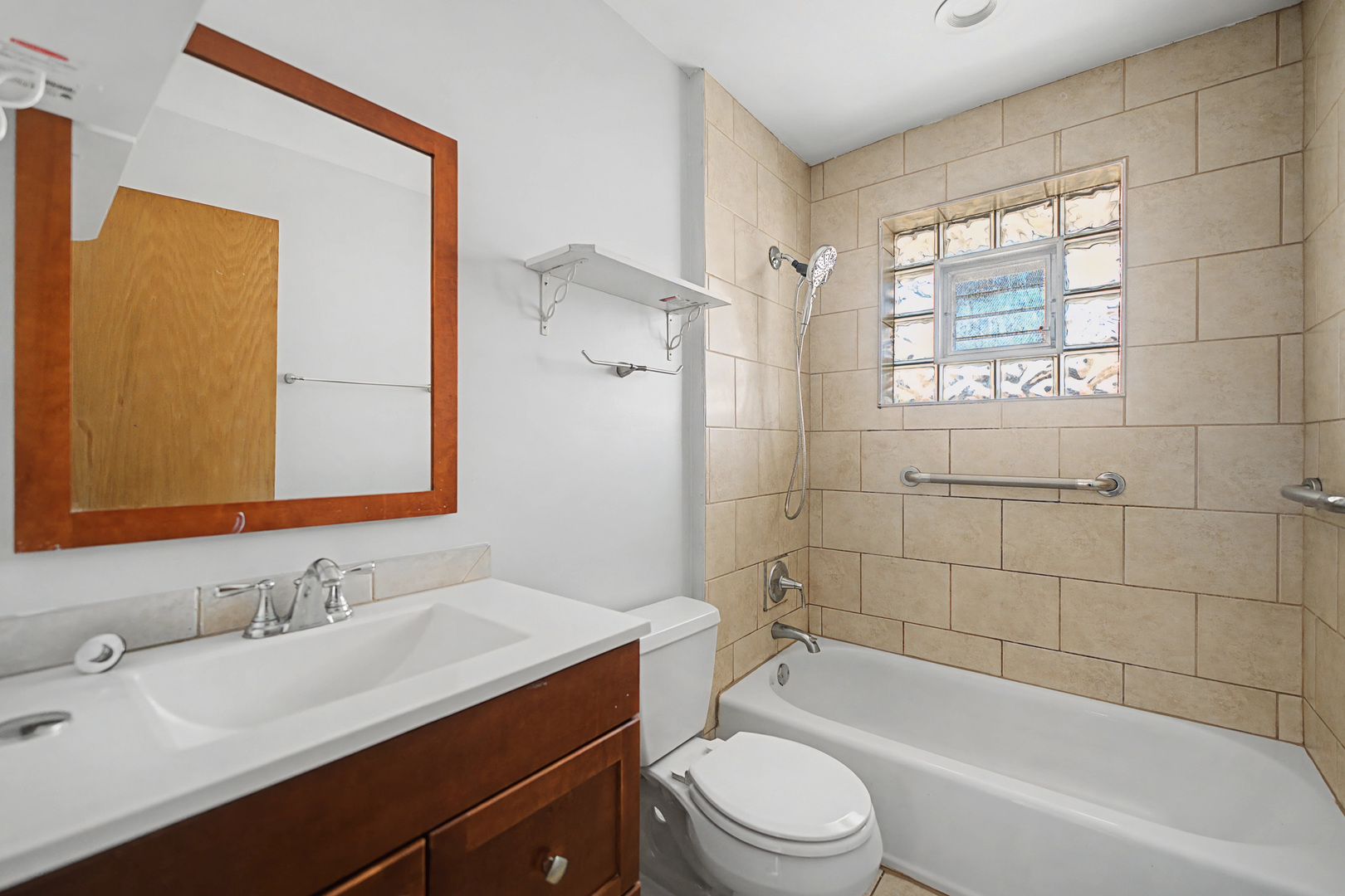 2155 Hull Avenue Unit: 0