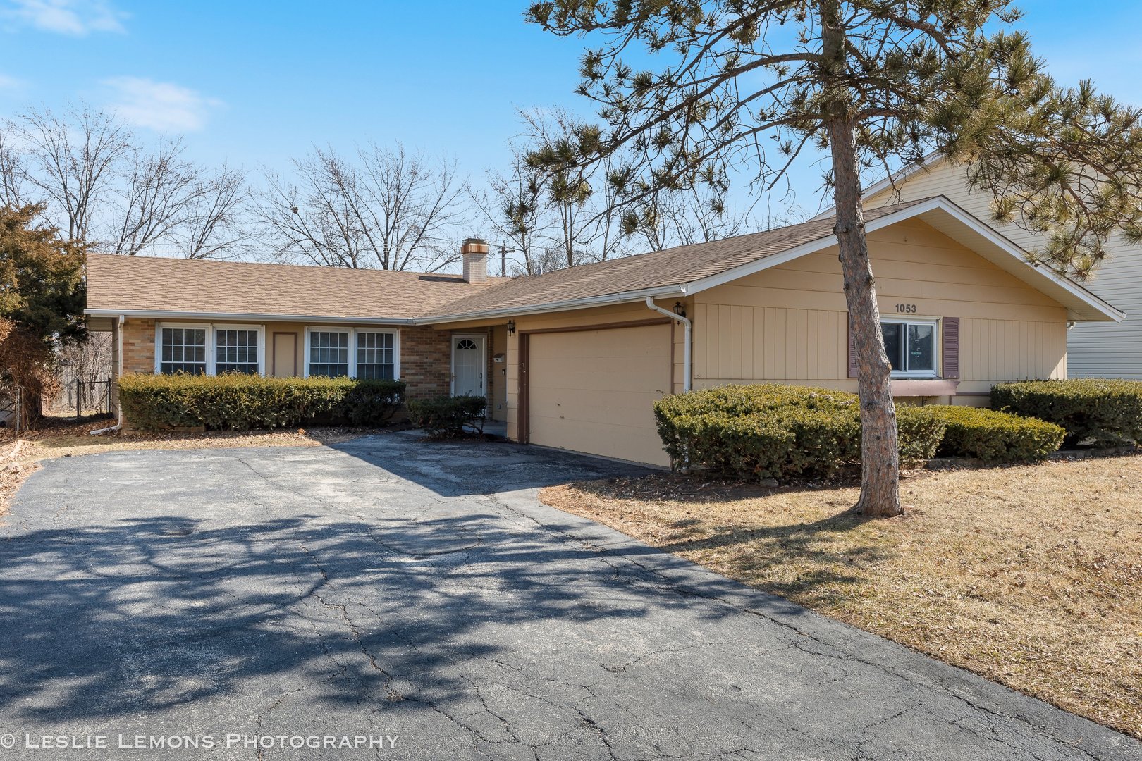 1053 S Finley Road