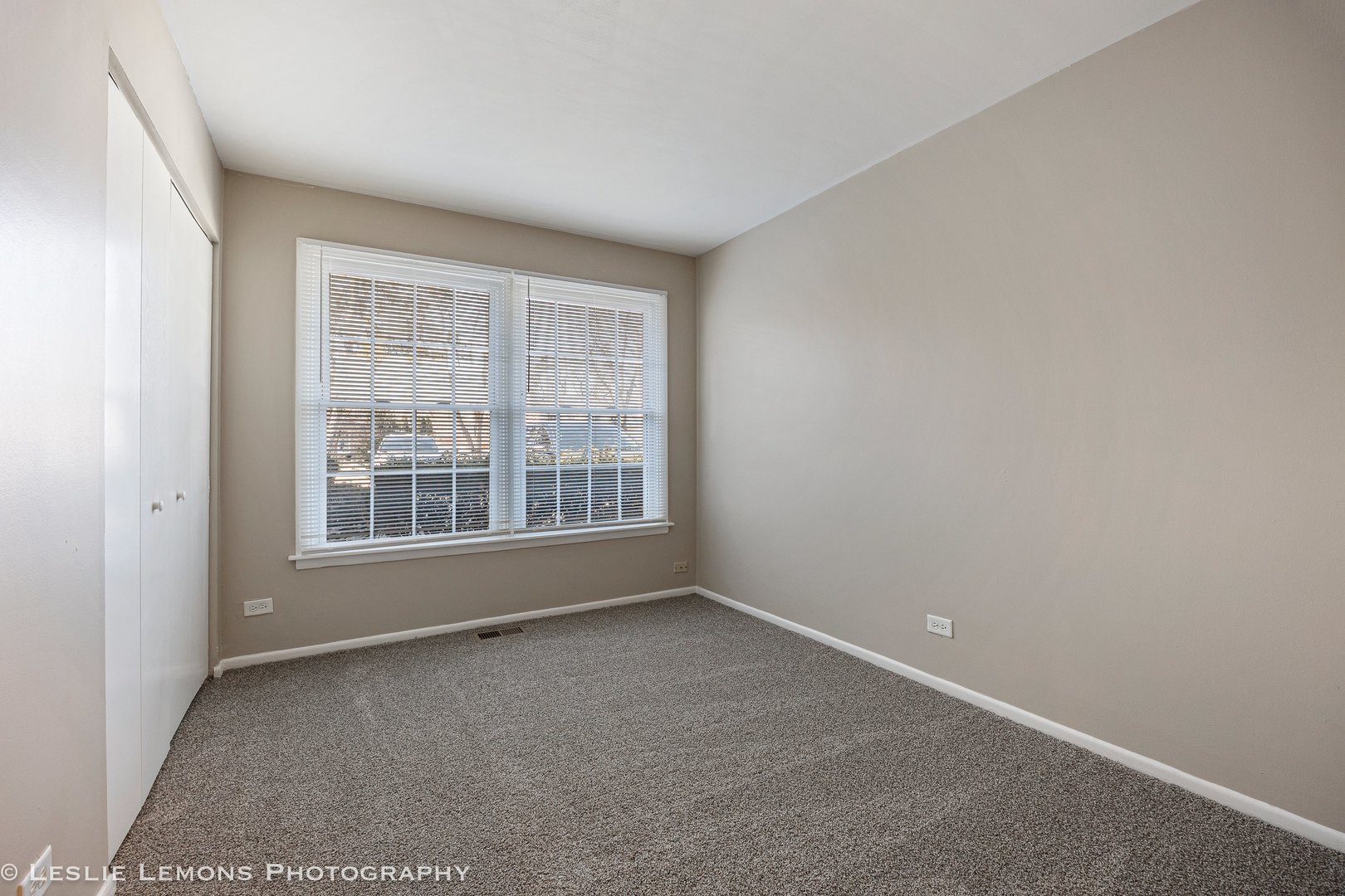1053 S Finley Road