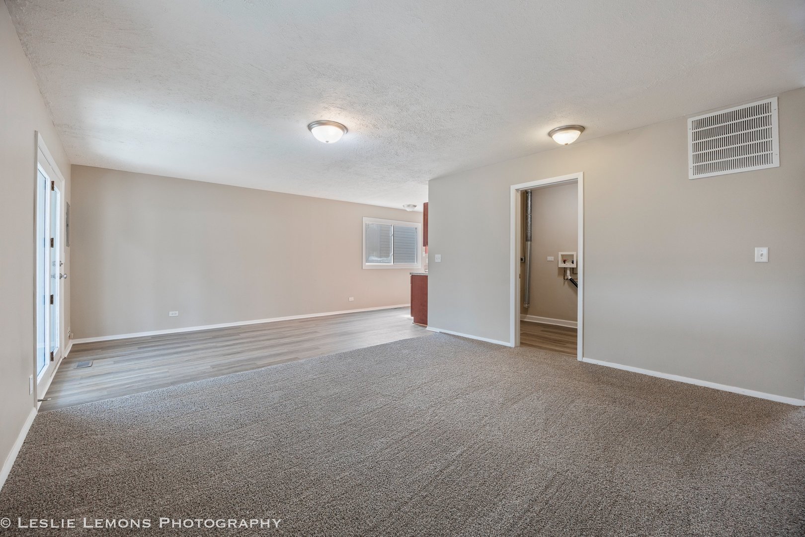 1053 S Finley Road
