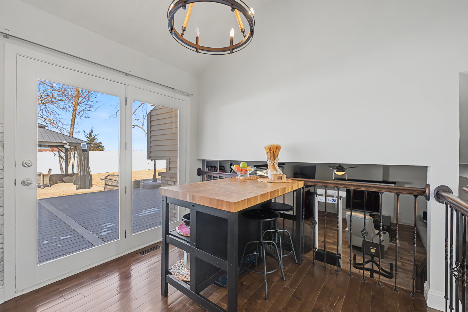 24914 W Illini Drive