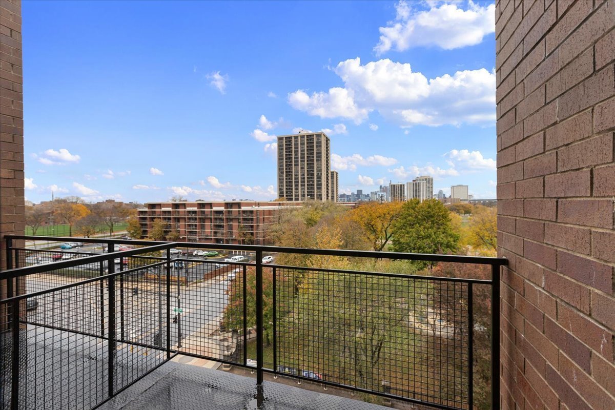 207 E 31st Street Unit: 5B
