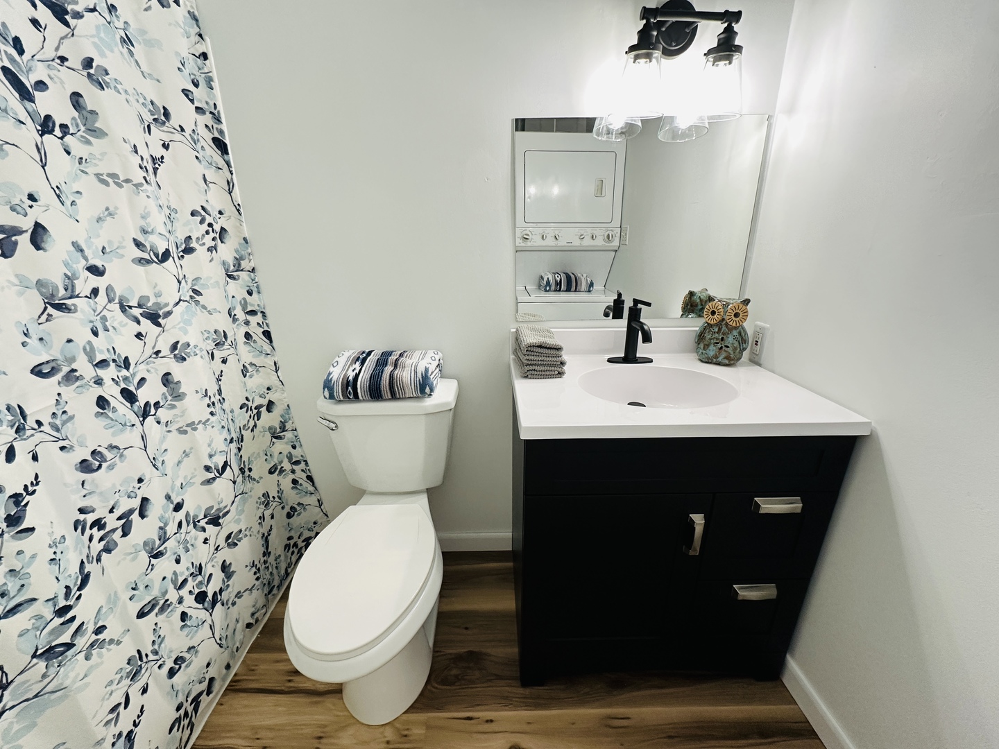 803 Brook Drive Unit: 5