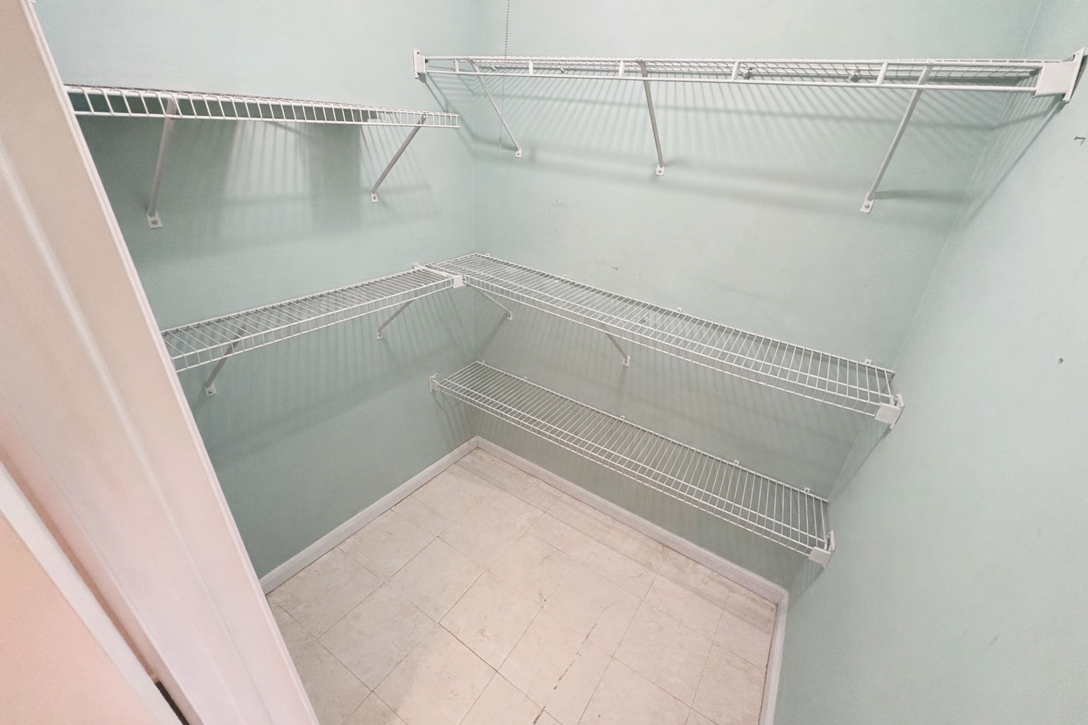 803 Brook Drive Unit: 5