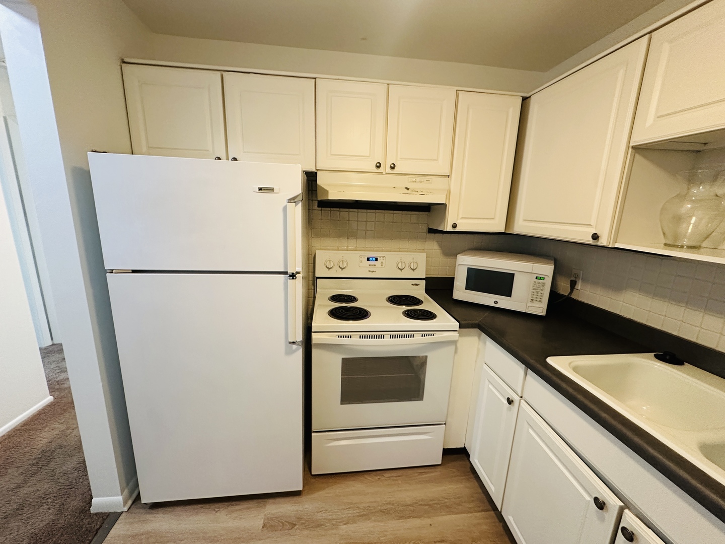 803 Brook Drive Unit: 5