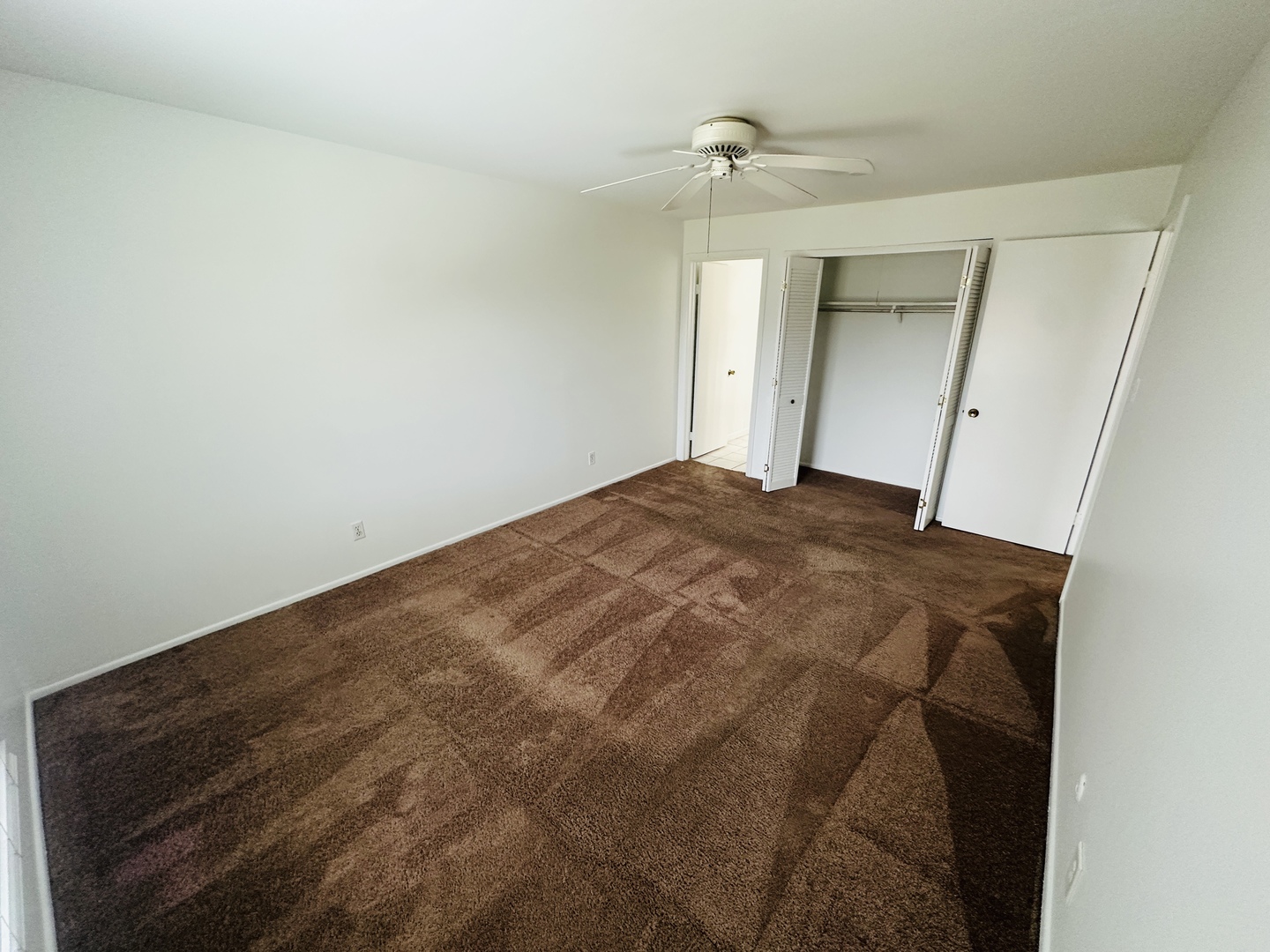 803 Brook Drive Unit: 5