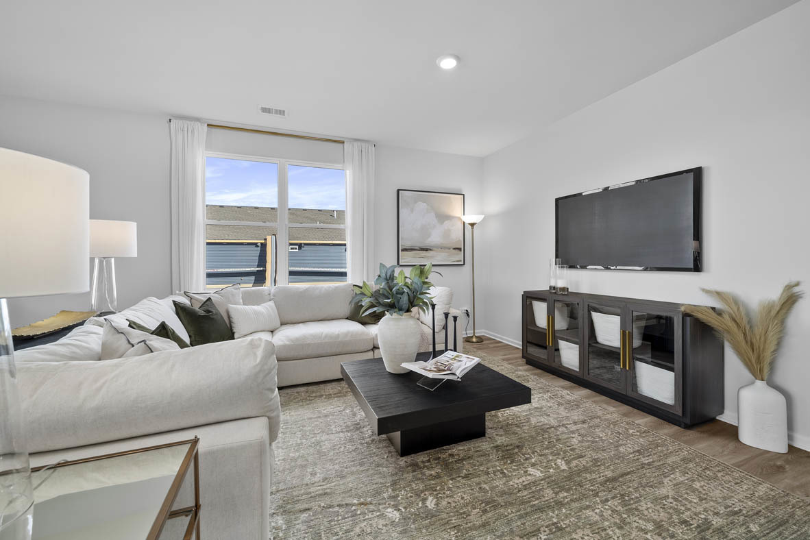 1390 Wild Tulip Circle