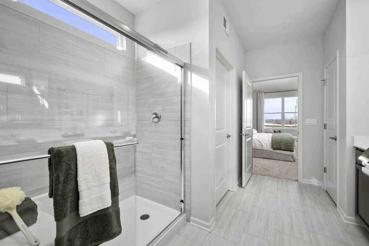 1390 Wild Tulip Circle