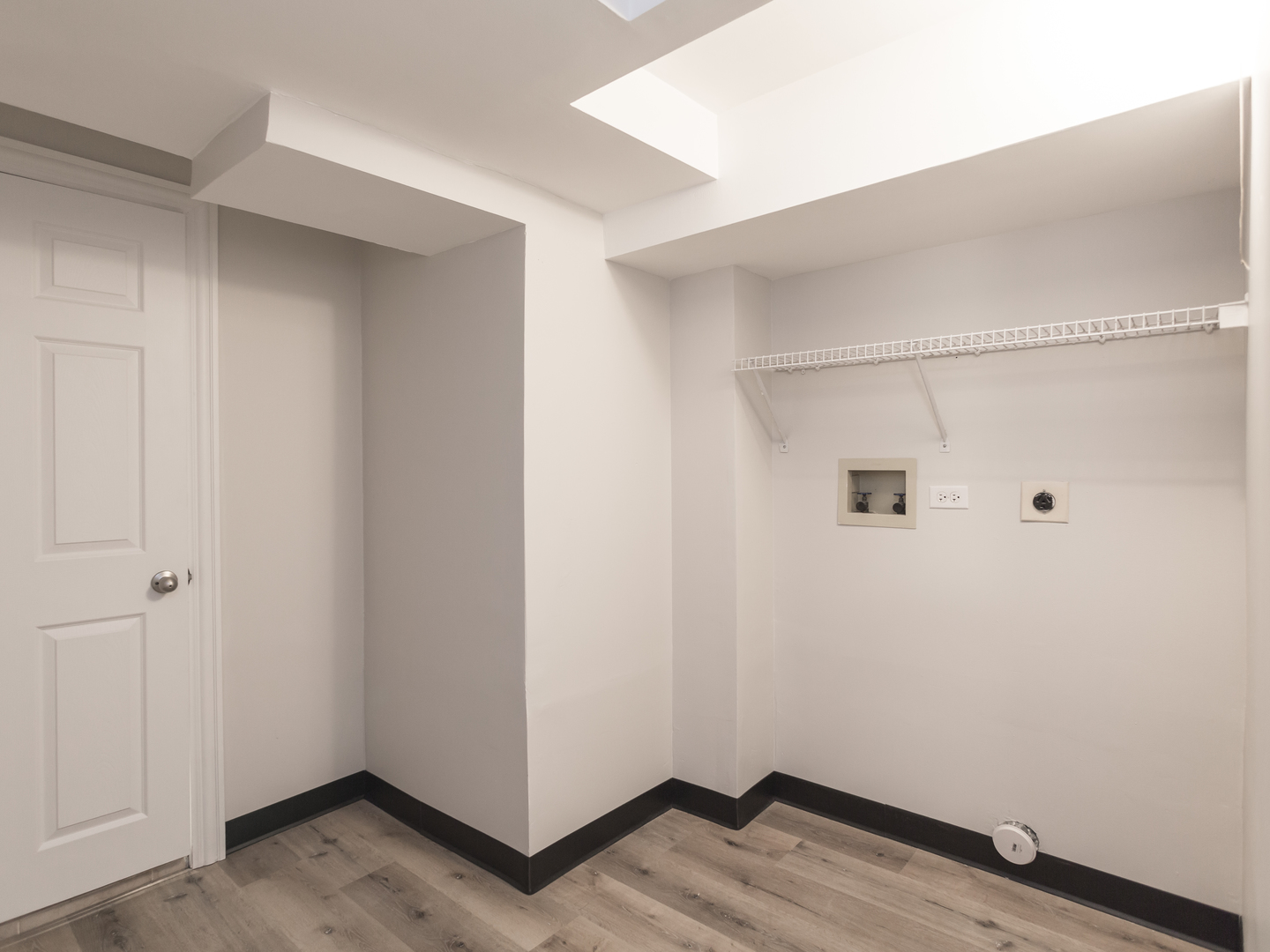 1223 Elgin Avenue Unit: G1