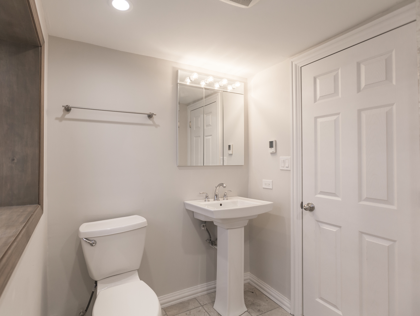 1223 Elgin Avenue Unit: G1