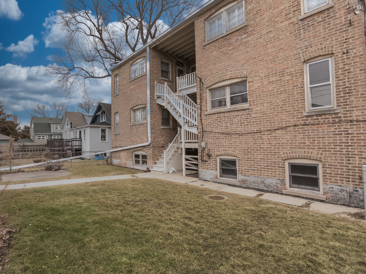 1223 Elgin Avenue Unit: G1