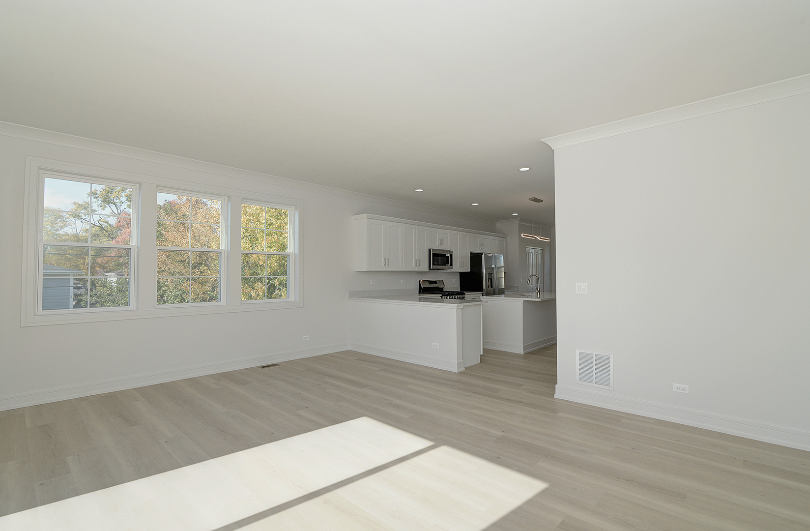 214 Walnut Street N Unit: E