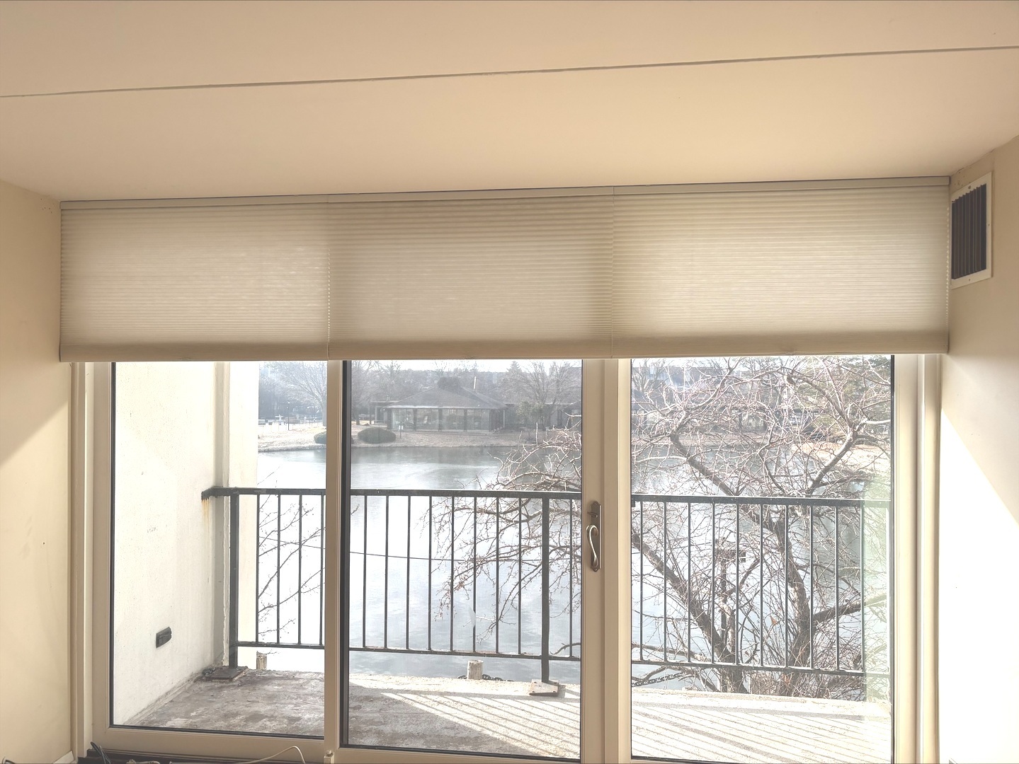 2015 S Finley Road Unit: 209