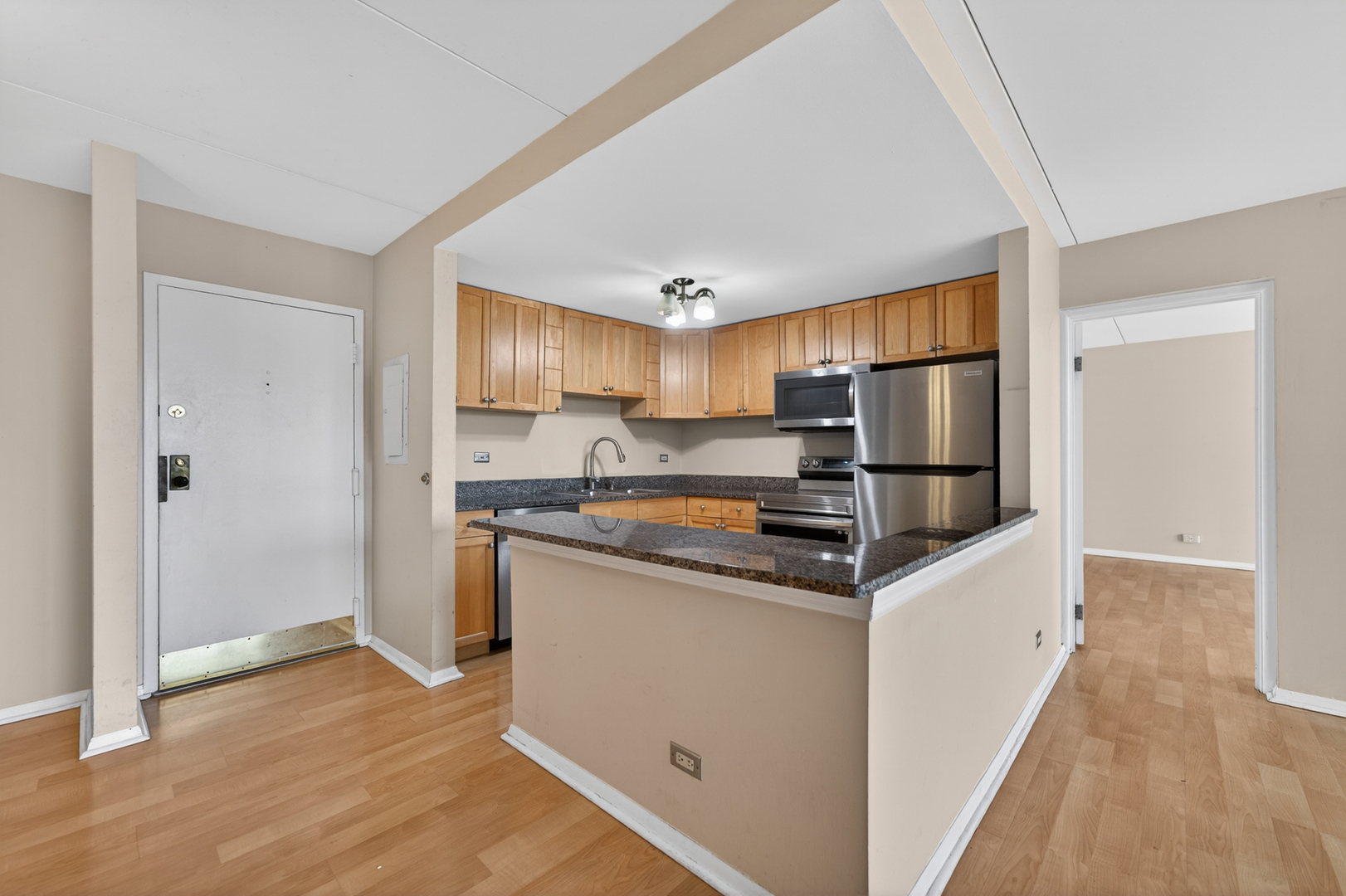 2015 S Finley Road Unit: 209