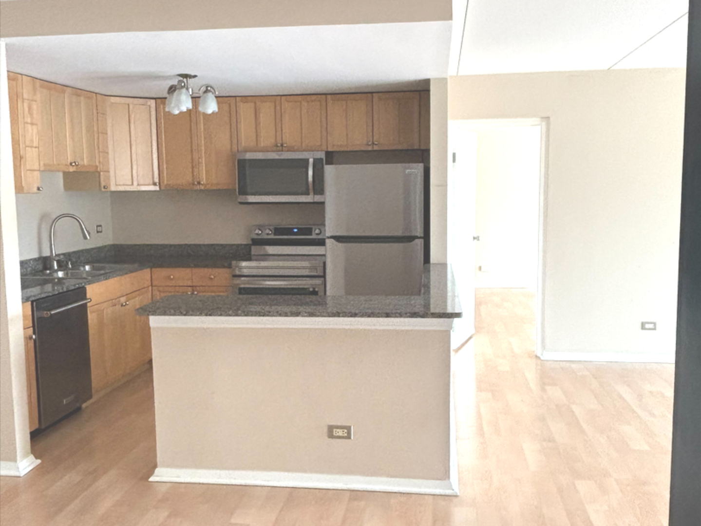 2015 S Finley Road Unit: 209