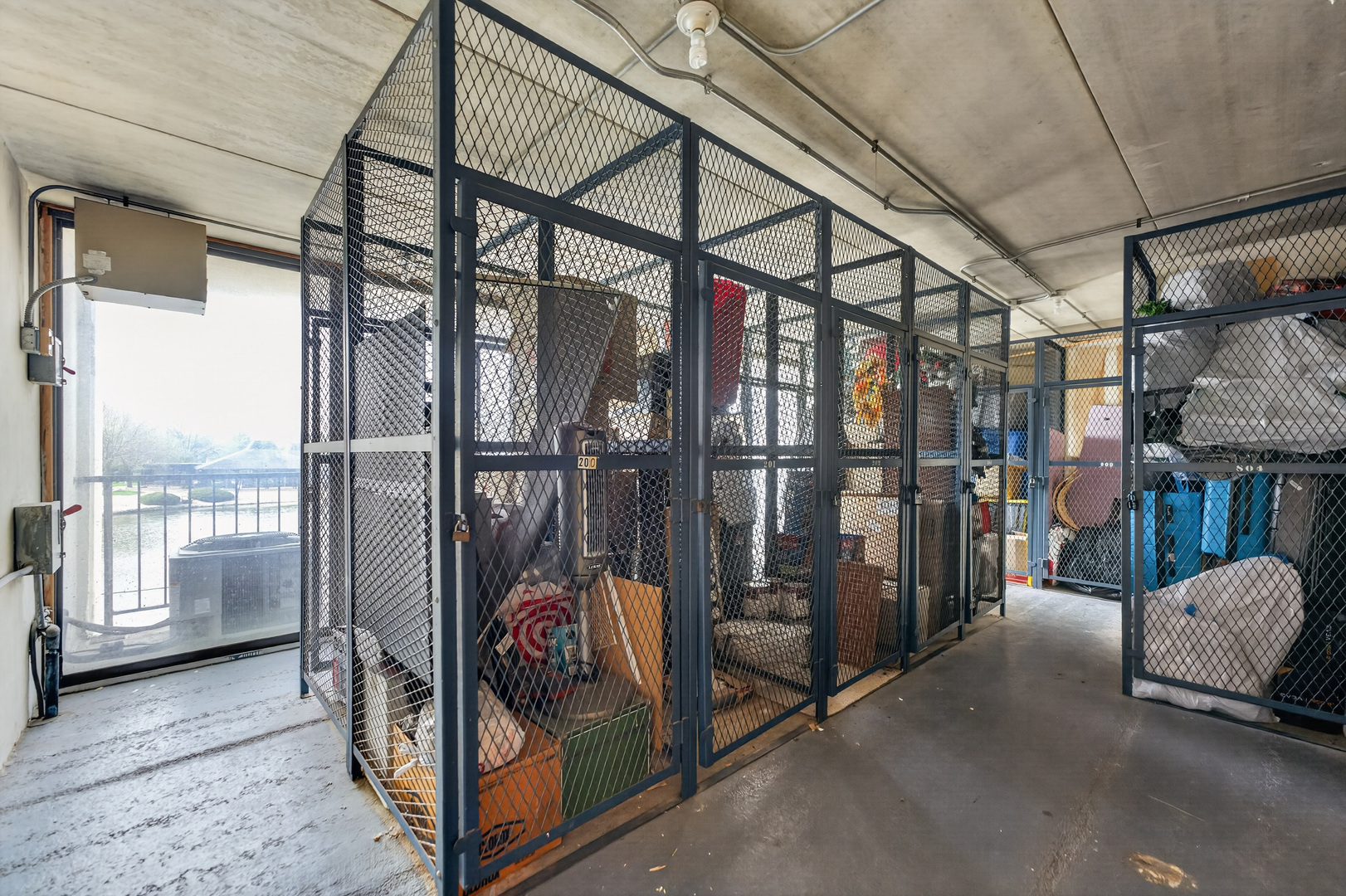 2015 S Finley Road Unit: 209