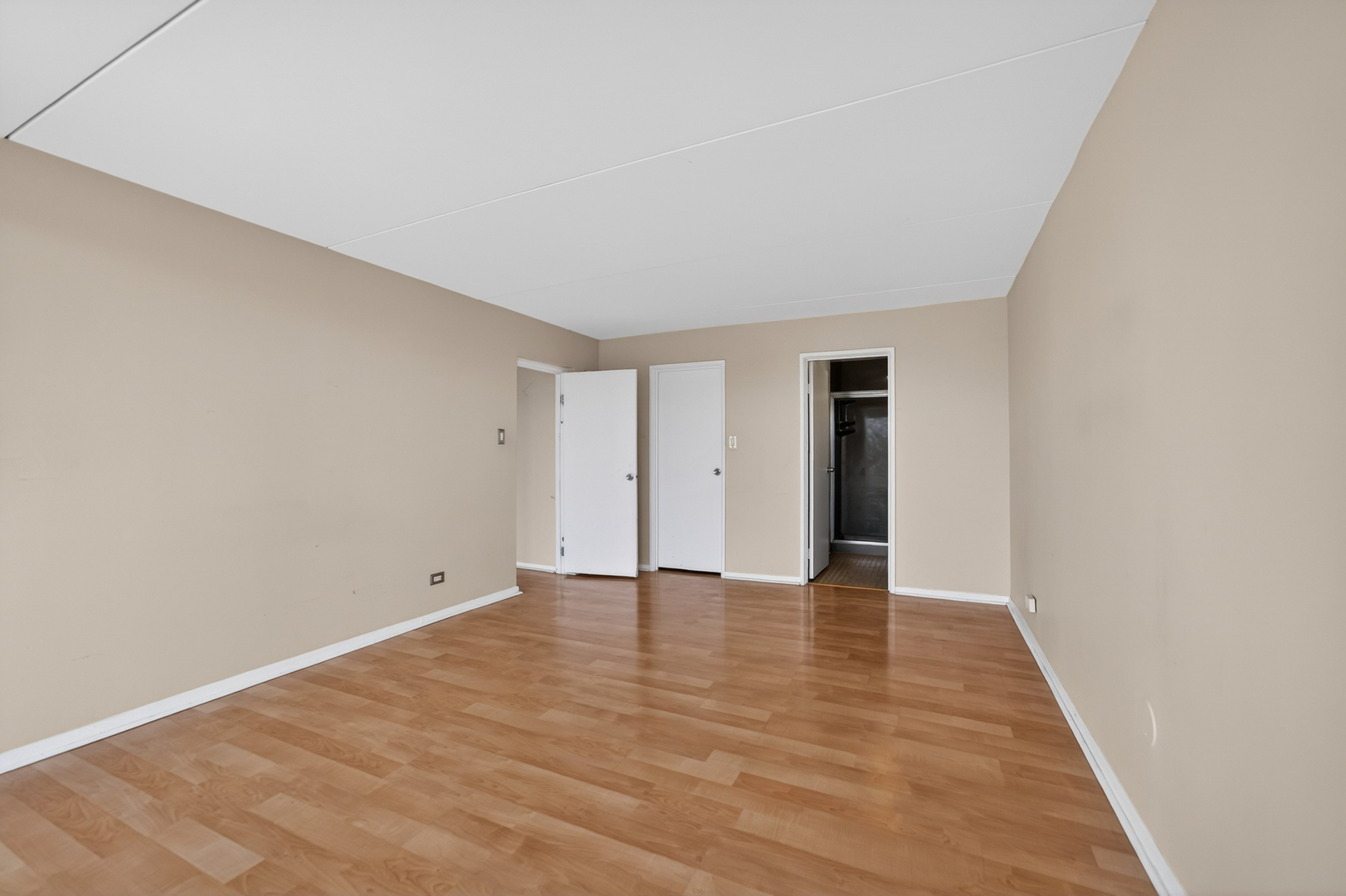 2015 S Finley Road Unit: 209