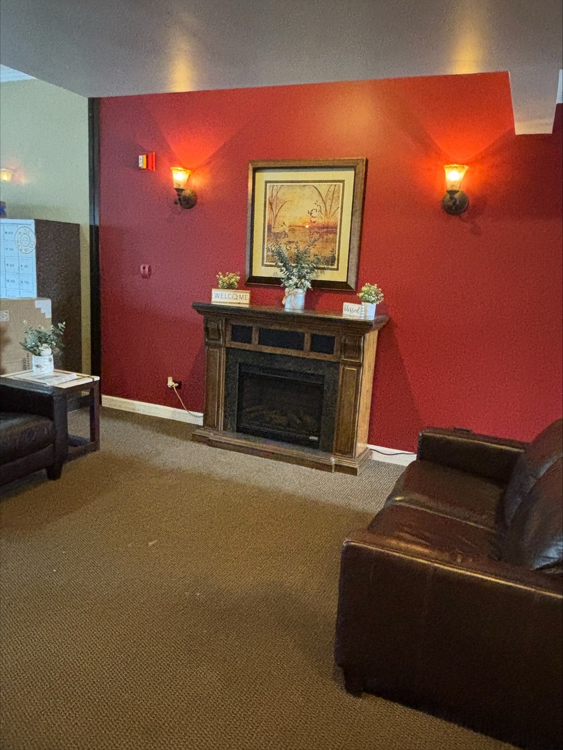 2015 S Finley Road Unit: 209