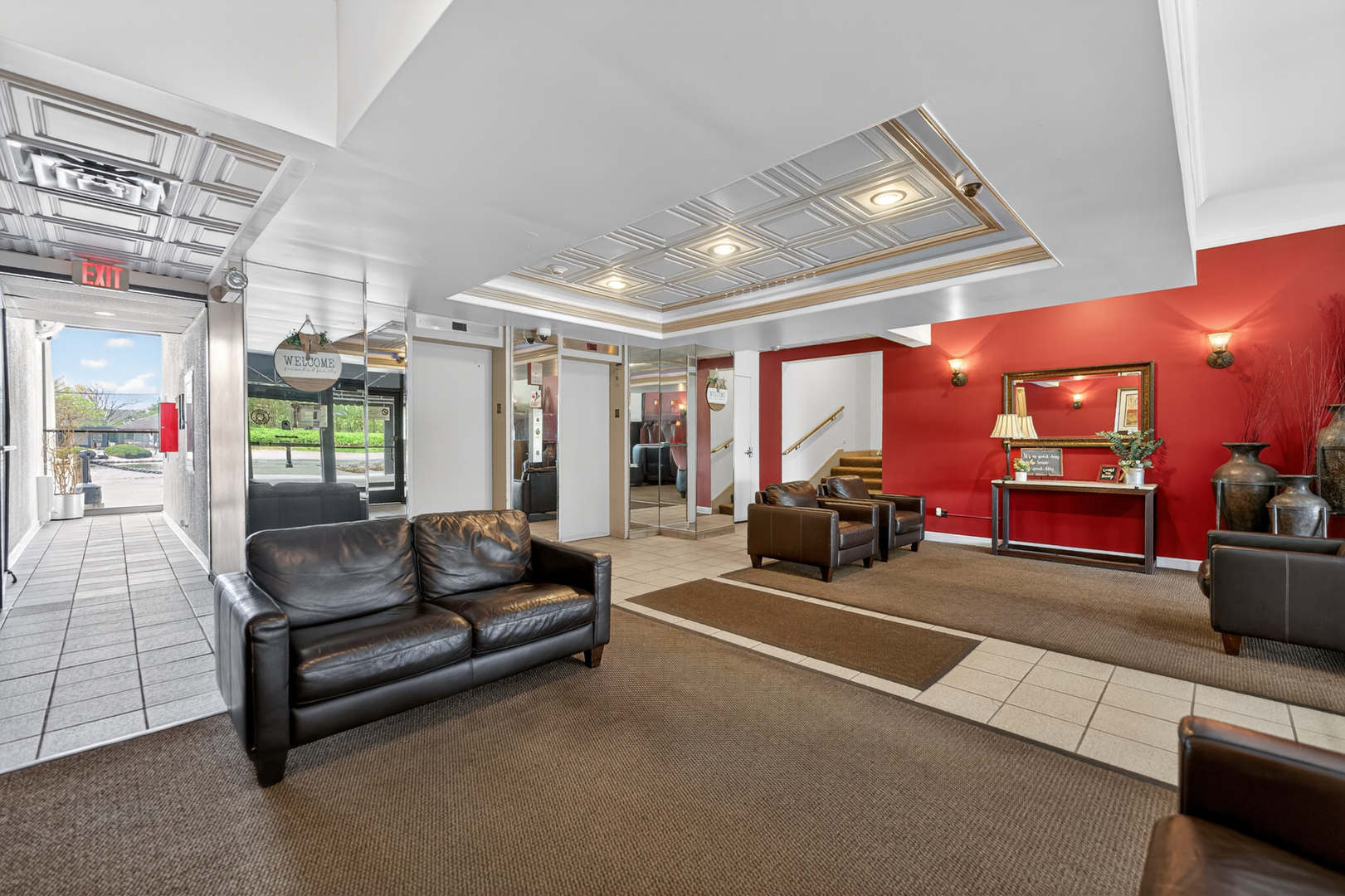 2015 S Finley Road Unit: 209