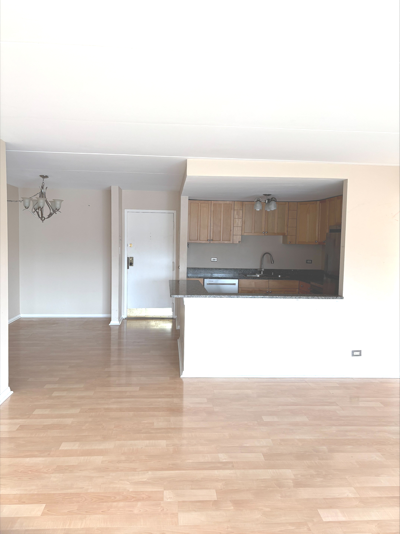 2015 S Finley Road Unit: 209