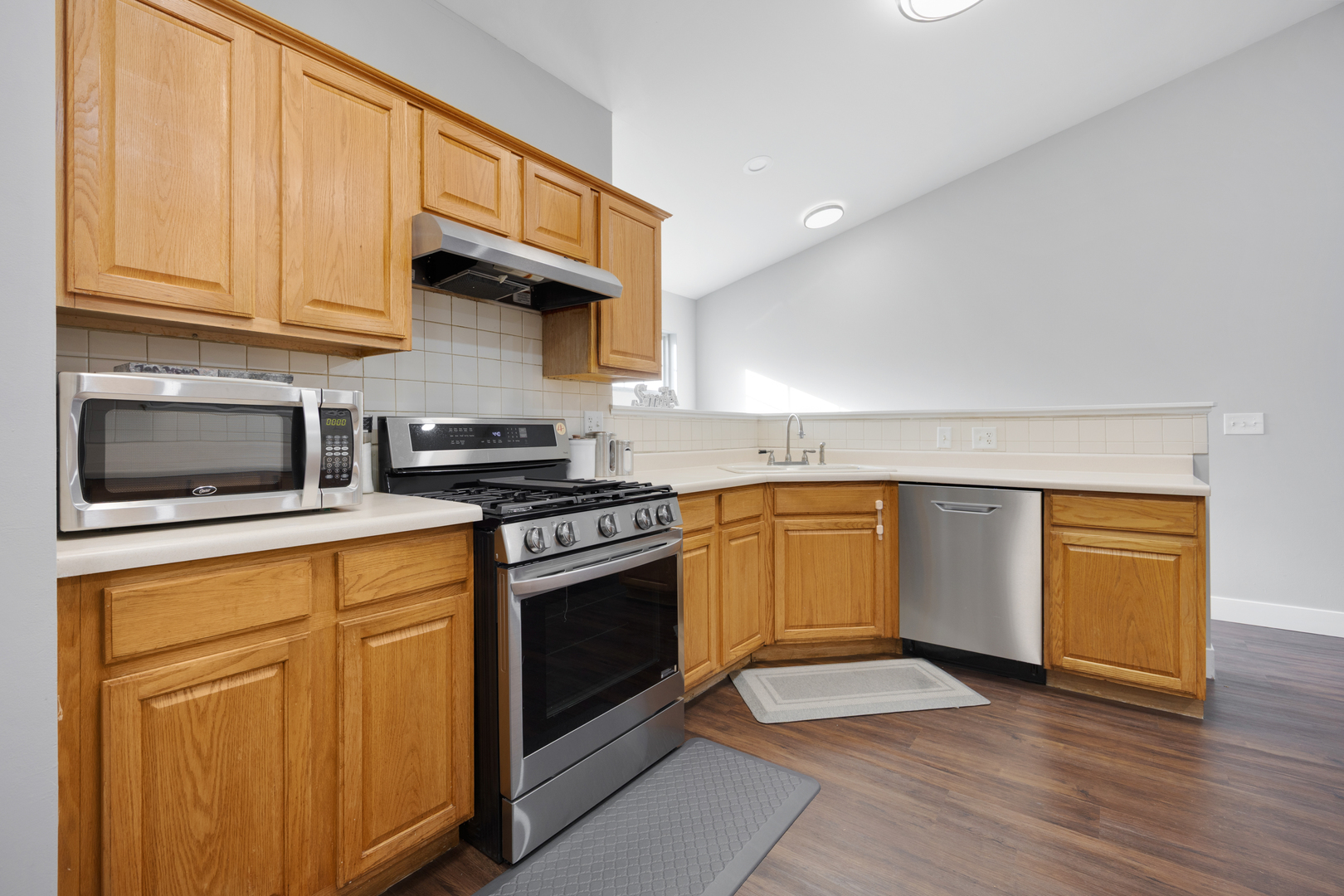 129 Southwicke Drive Unit: B