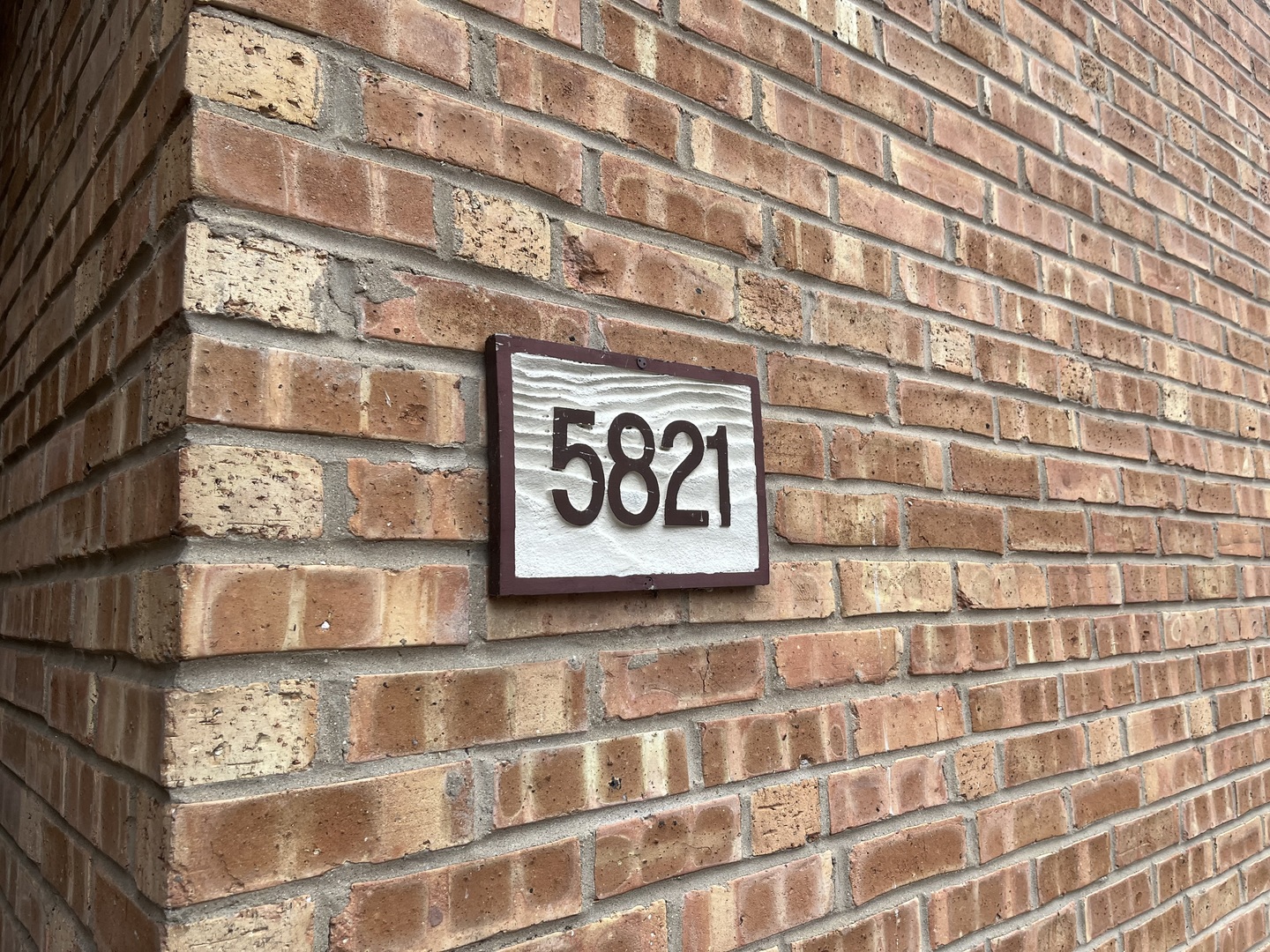 5821 Oakwood Drive Unit: F