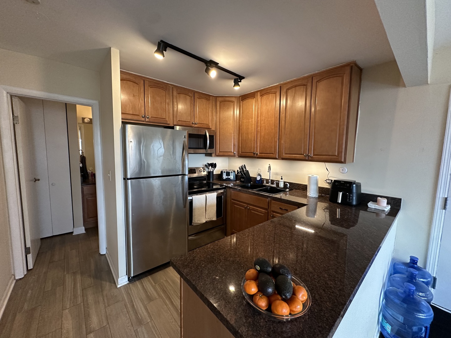 5821 Oakwood Drive Unit: F