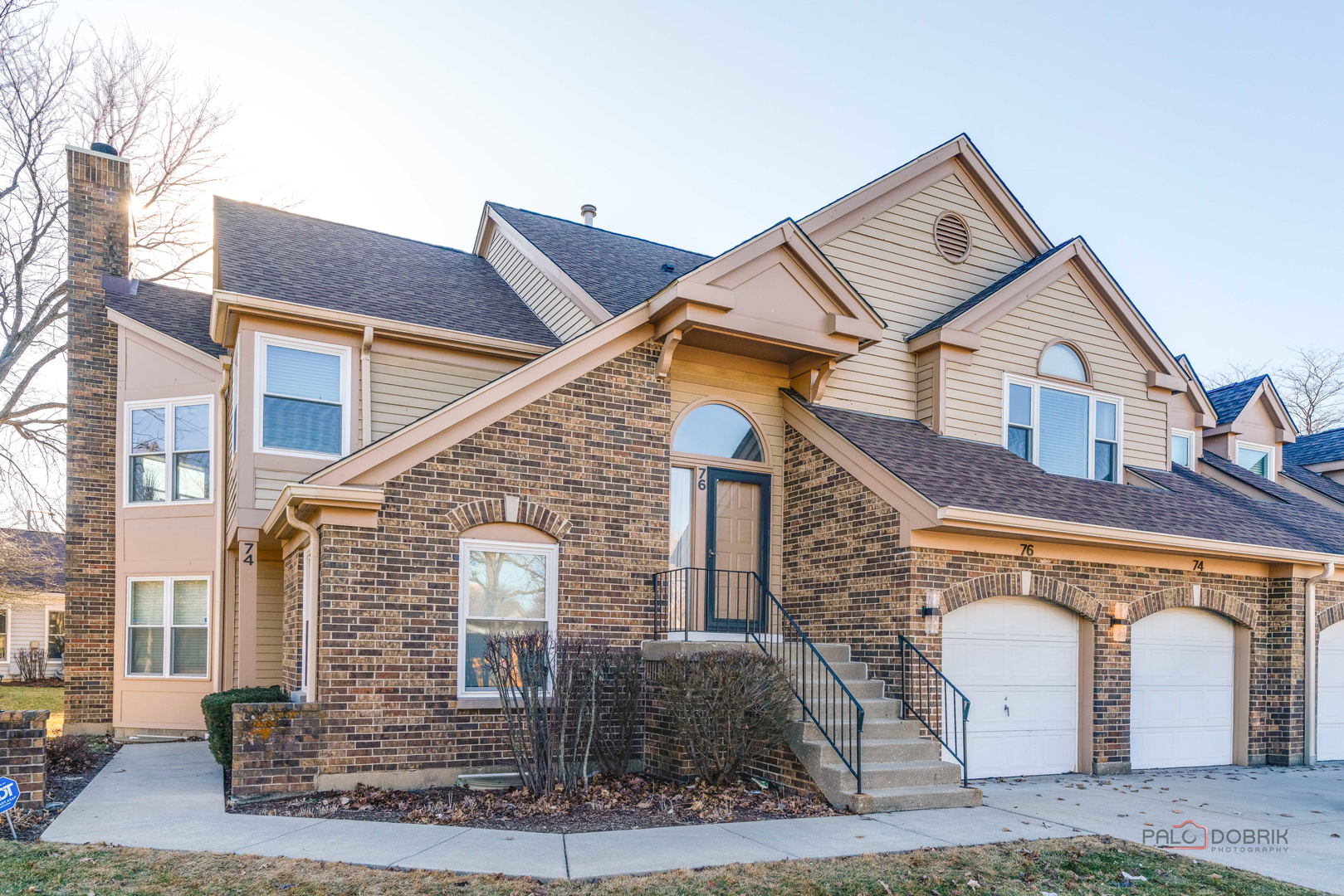 76 Willow Parkway