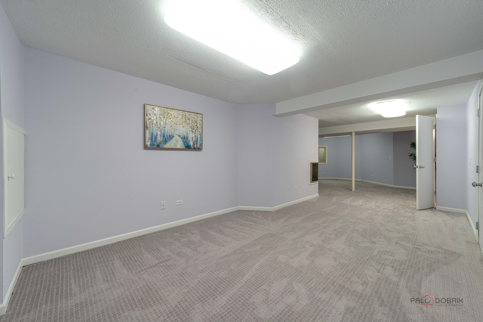 76 Willow Parkway