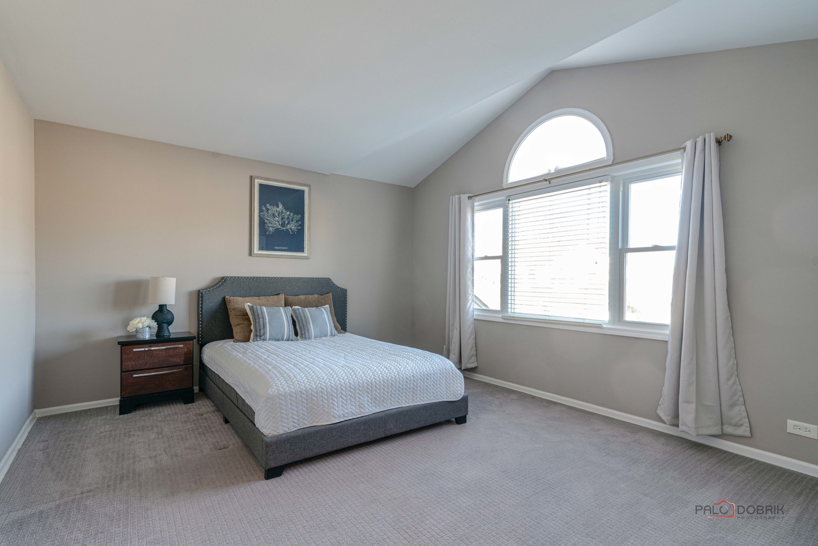 76 Willow Parkway