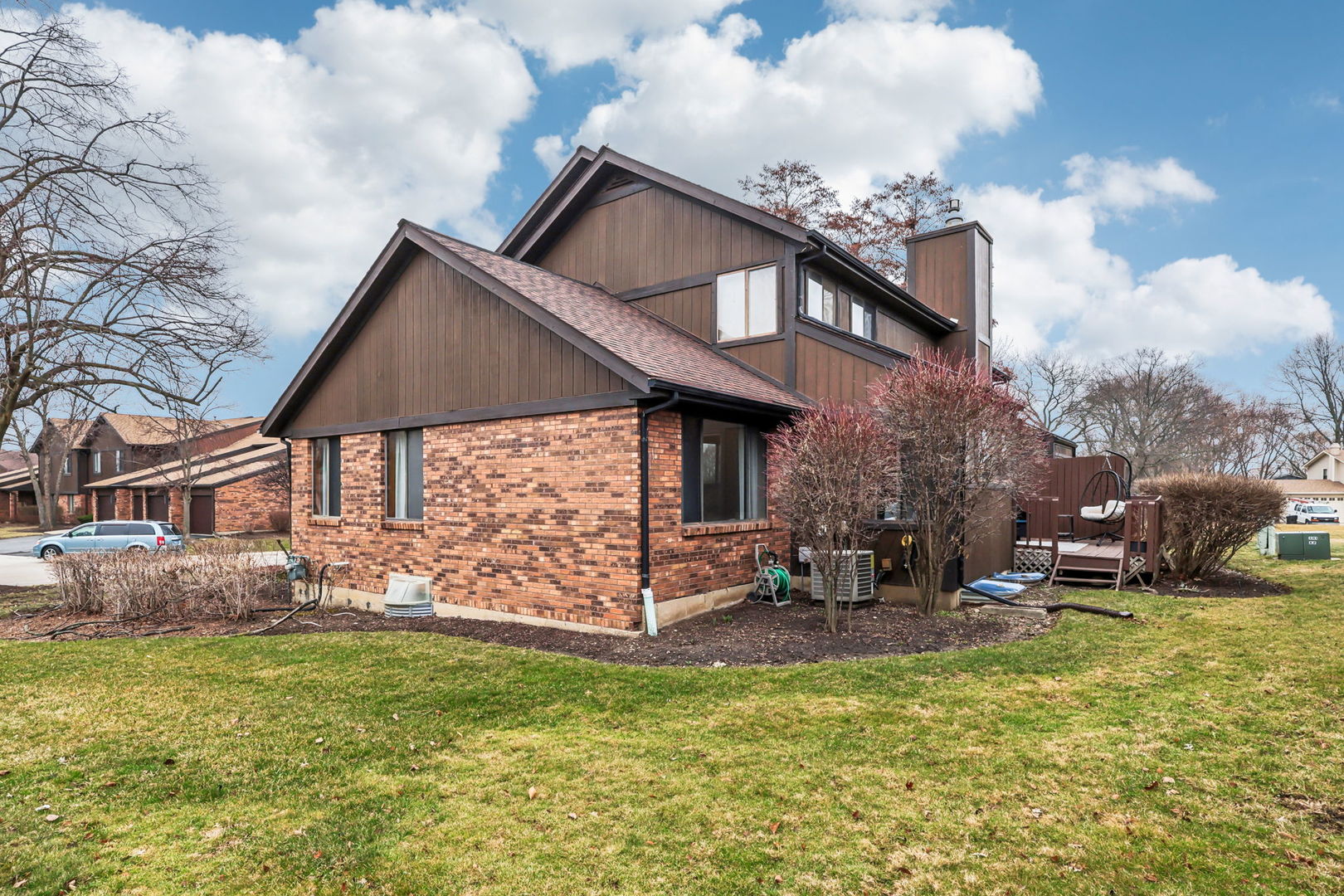 43 Creekside Circle