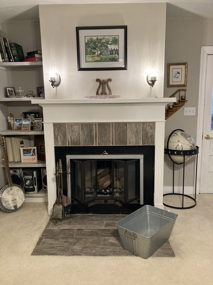 4N260 Klein Road
