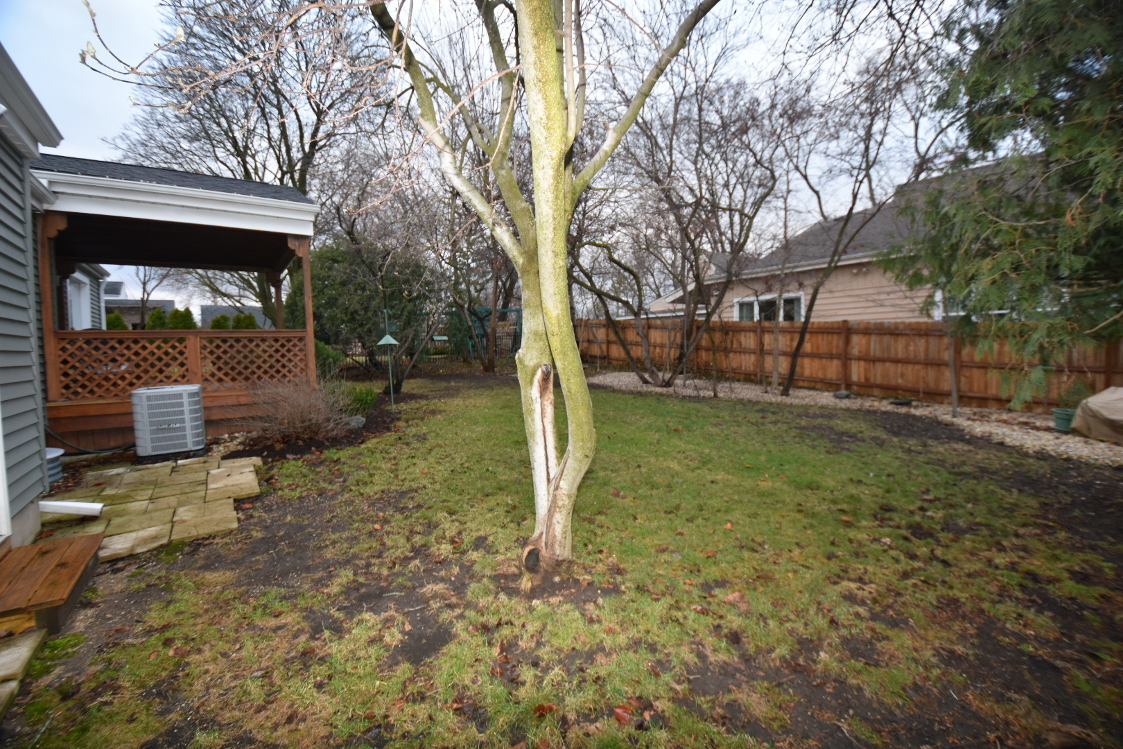 111 W Prairie Avenue