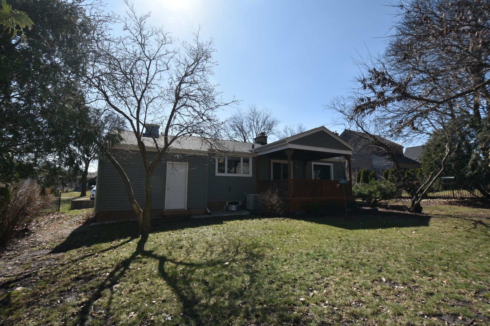 111 W Prairie Avenue