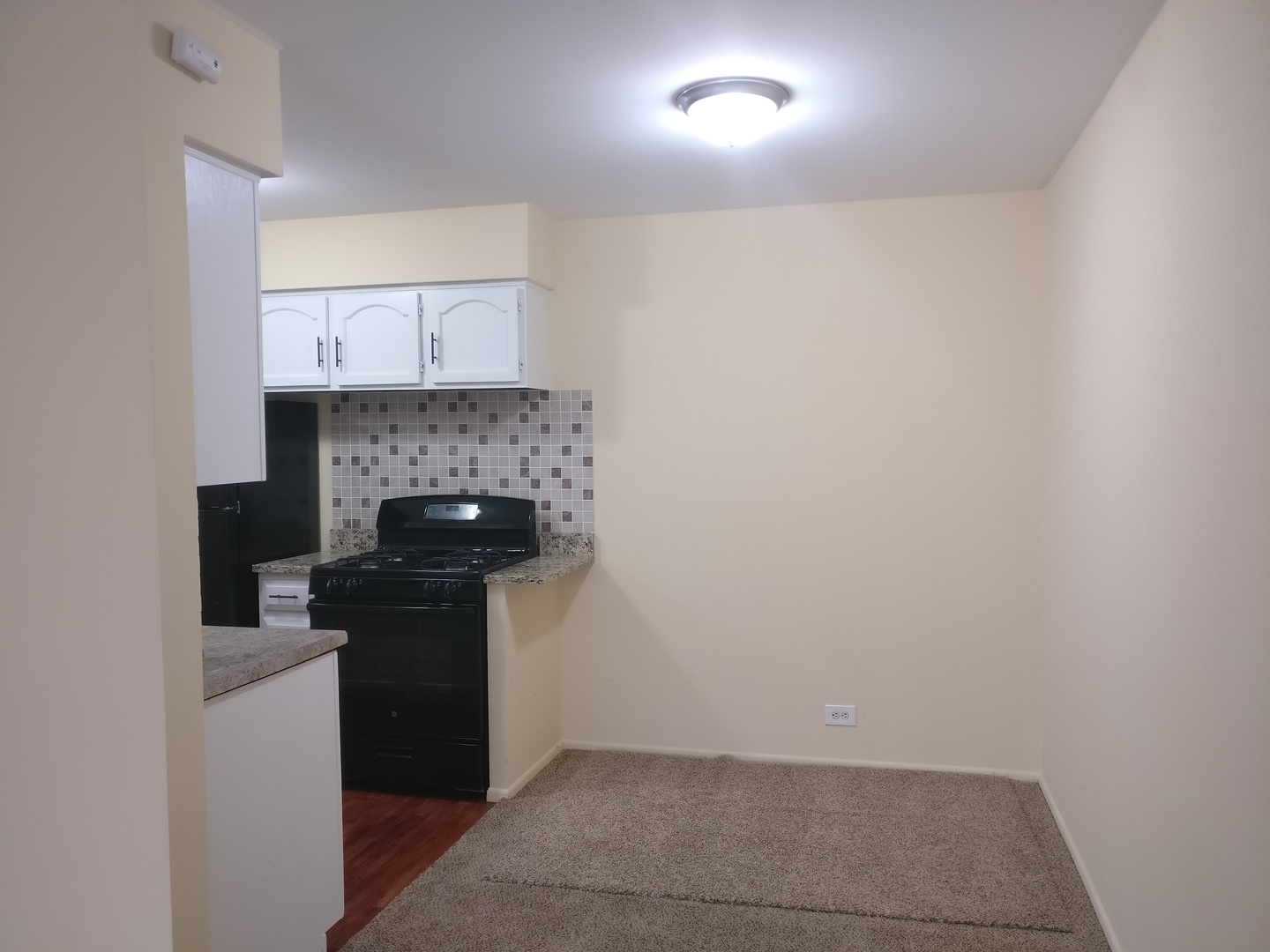 1880 Bonnie Lane Unit: 414