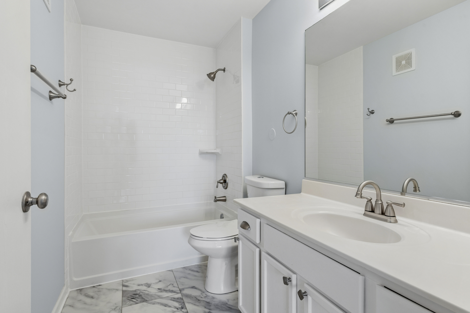 1009 Silverstone Drive Unit: 1009