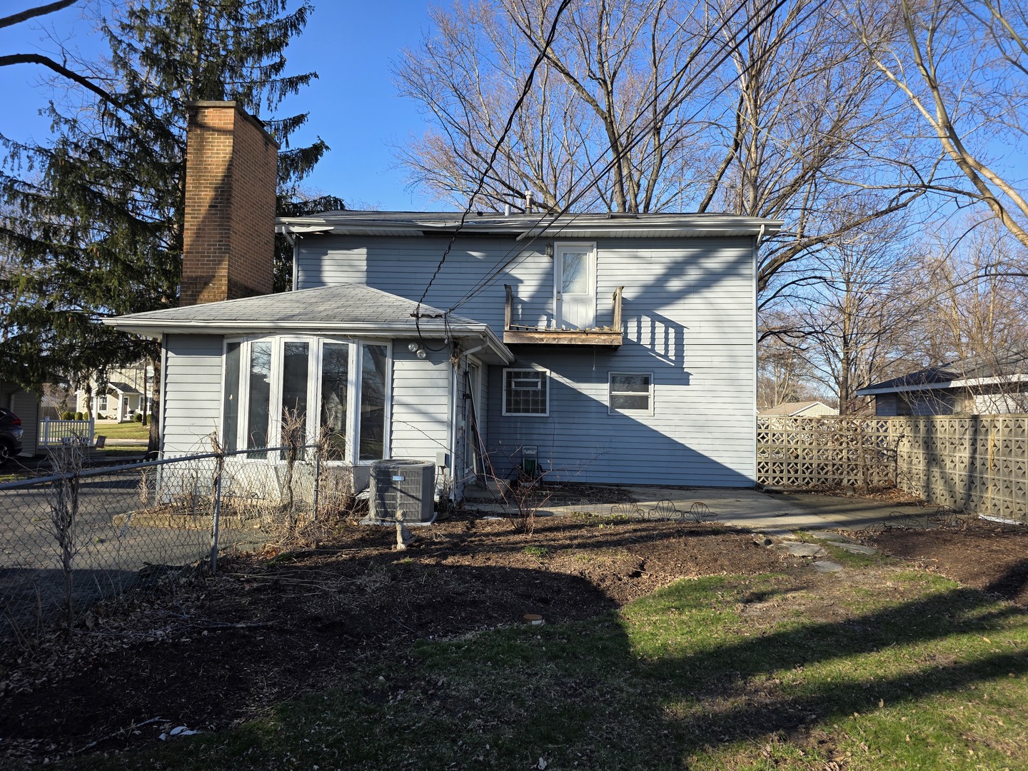 2503 George Street