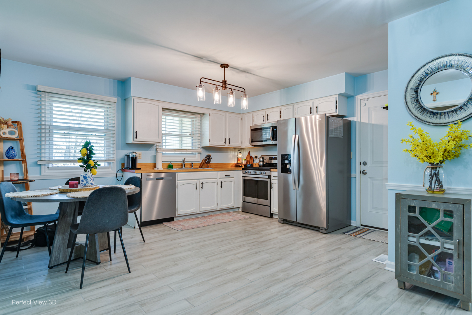 4 W Beech Drive
