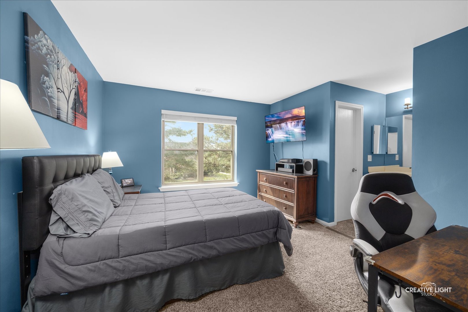 120 Glengarry Drive Unit: 212