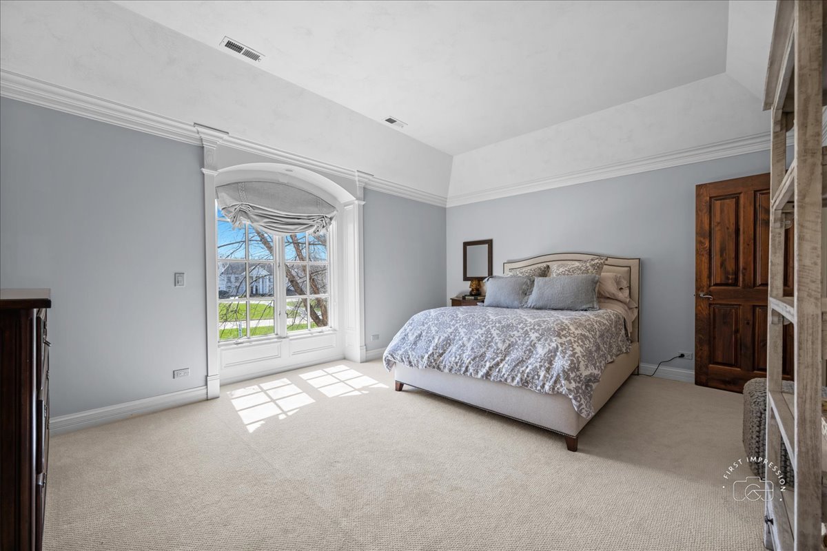 36W442 Hunters Gate Road