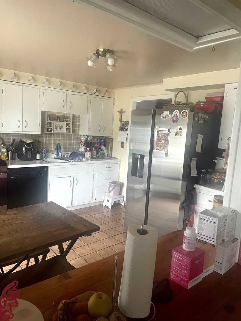 1852 Center Drive