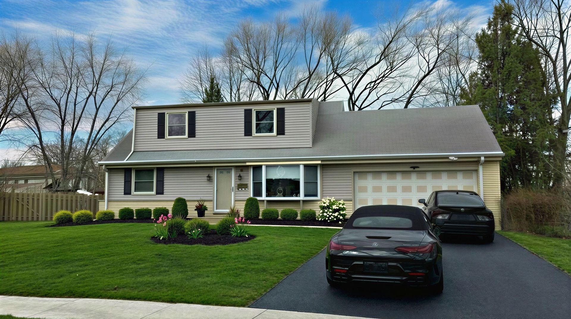 8 Greenwood Court N