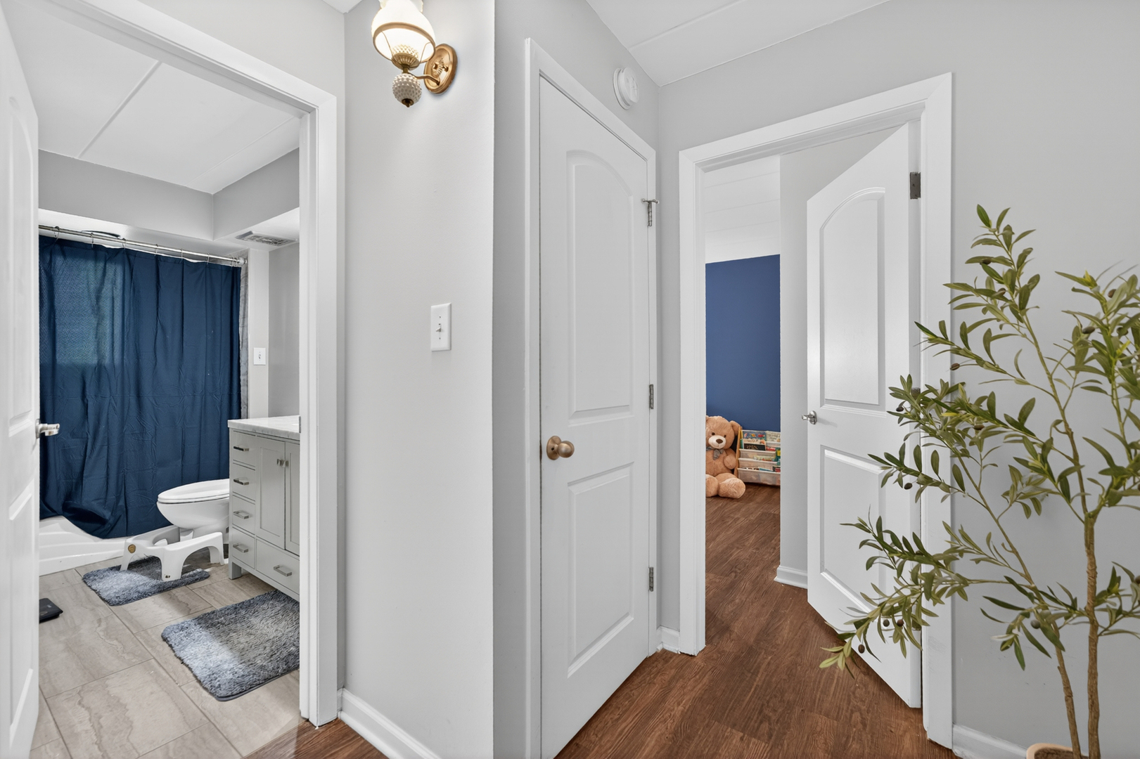 9620 S Kedvale Avenue Unit: 101