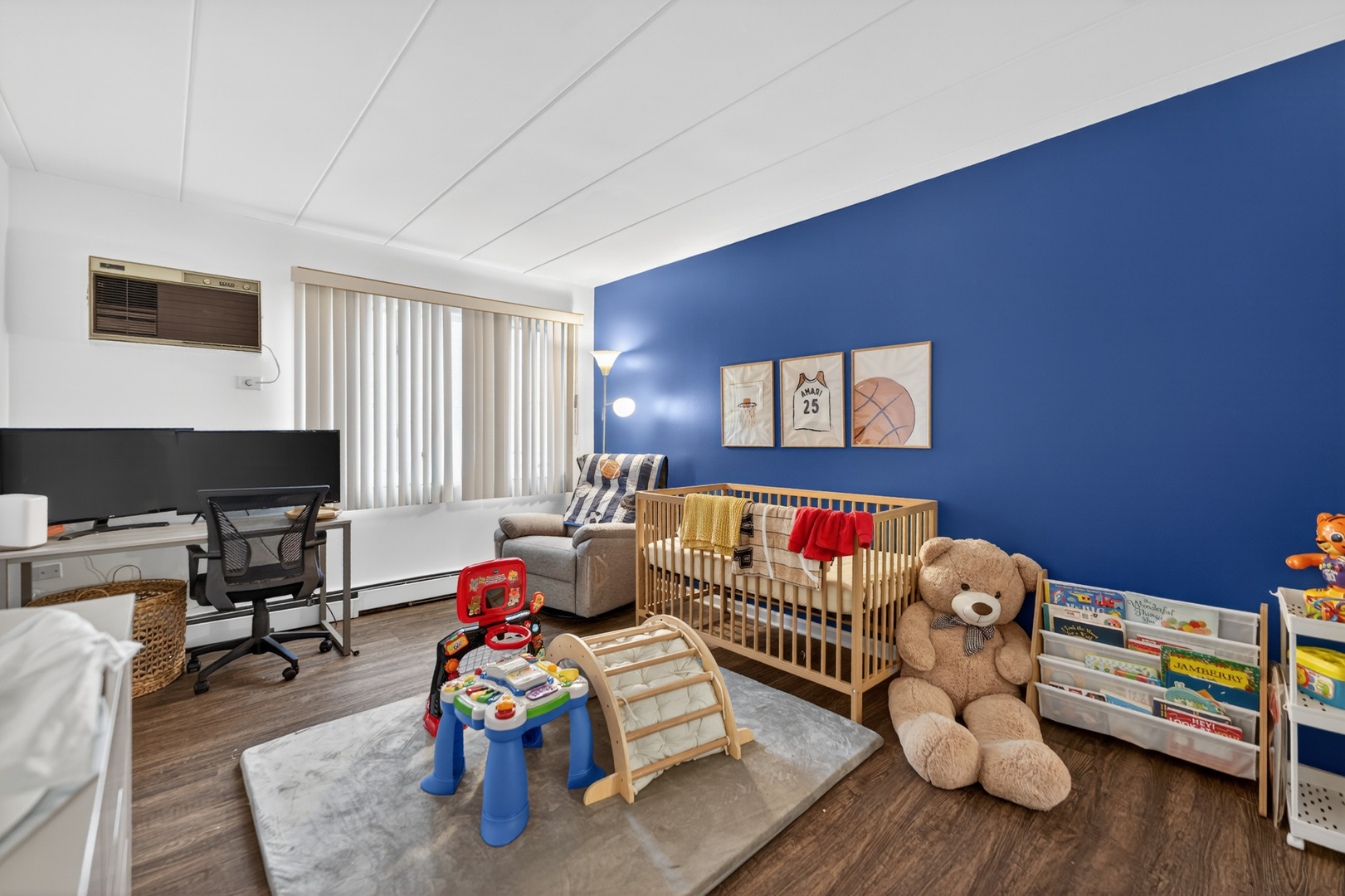 9620 S Kedvale Avenue Unit: 101