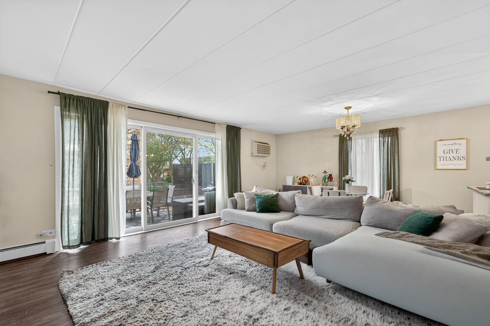 9620 S Kedvale Avenue Unit: 101