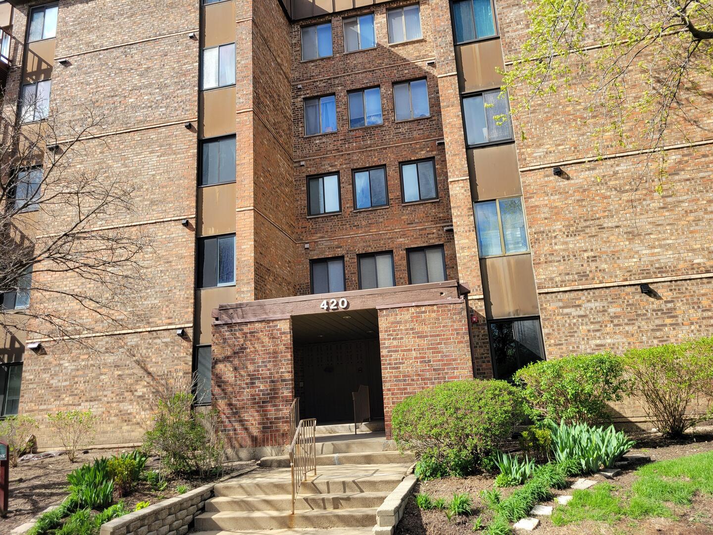 420 Walnut Creek Lane Unit: 3508