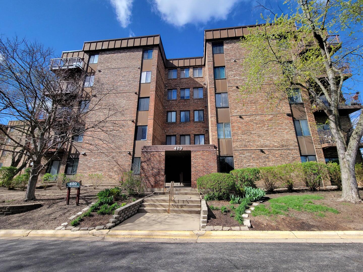 420 Walnut Creek Lane Unit: 3508