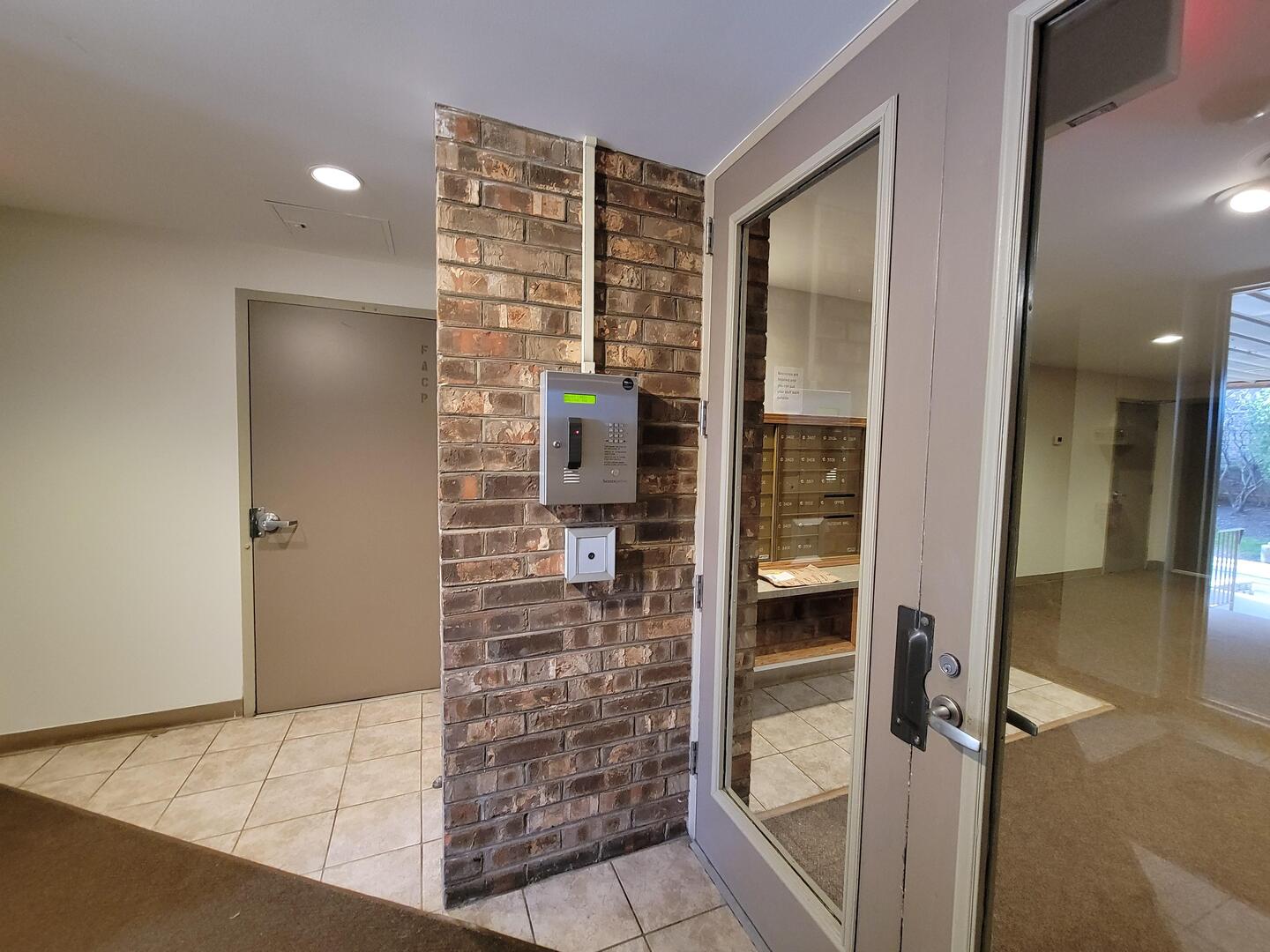 420 Walnut Creek Lane Unit: 3508