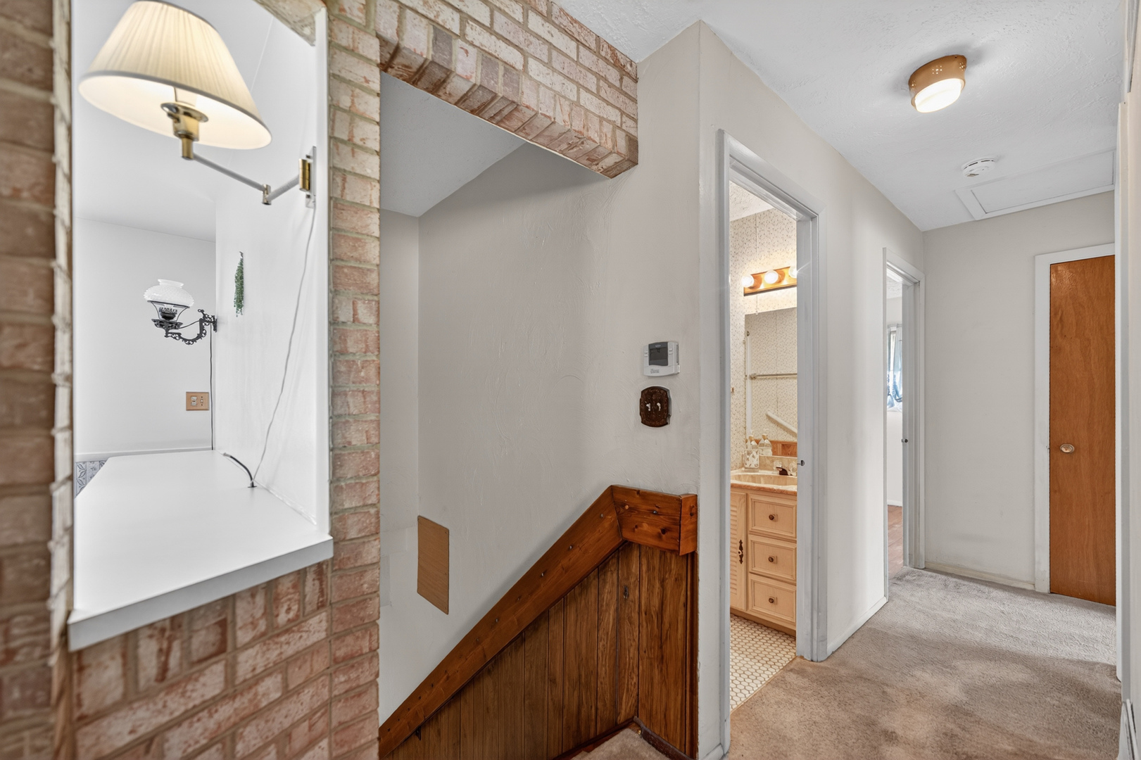 30w241 Claymore Lane