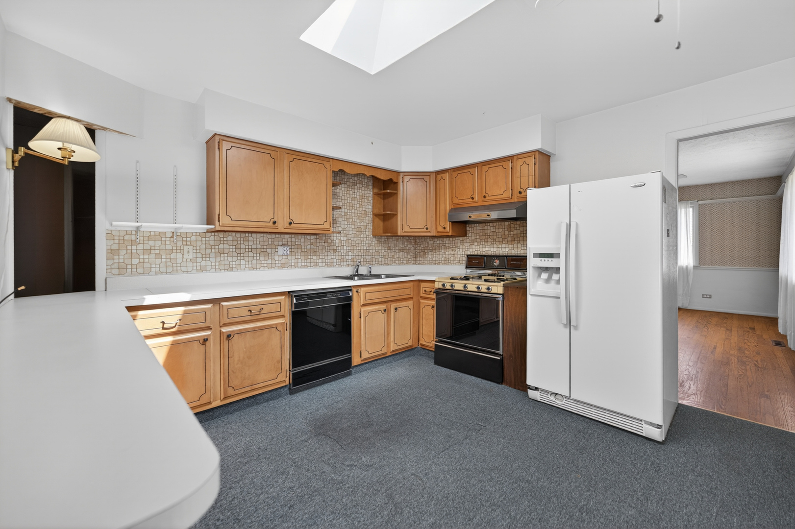 30w241 Claymore Lane